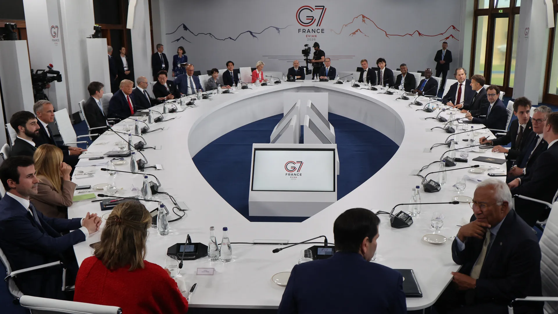 Los CEO de la IA se sientan en el G7 como jefes de Estado: empieza la nueva geopolítica de la inteligencia artificial