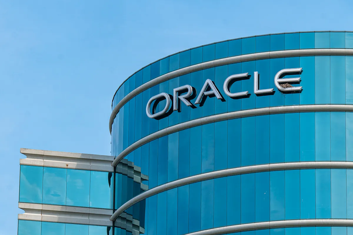 Oracle recorta 21.000 empleos y enseña la otra cara de la IA: menos plantilla, más nube y una carrera brutal por la infraestructura
