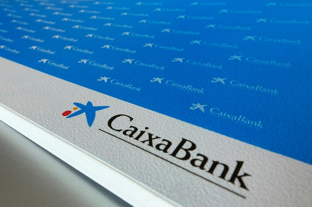 CaixaBank y Visa completan una transacción iniciada por IA: el comercio agéntico acaba de entrar en los pagos reales