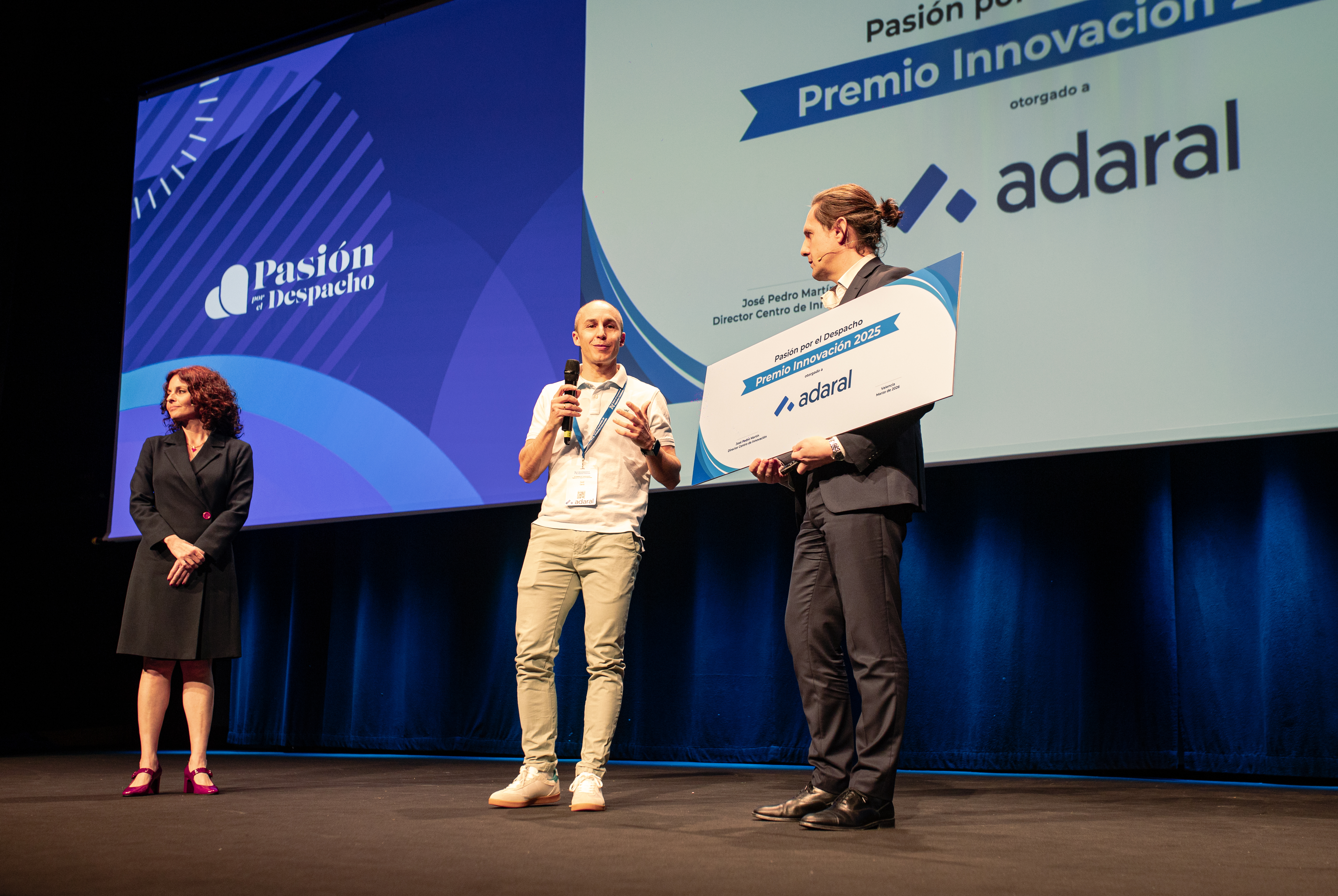 Adaral, reconocida con el Premio Innovación Pasión por el Despacho 2025
