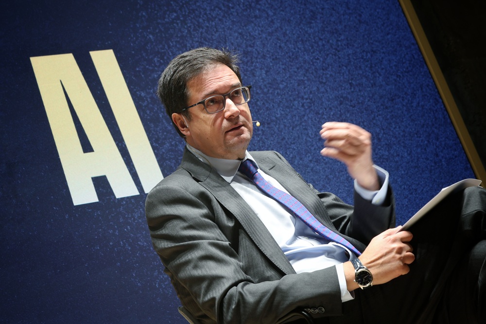 El Gobierno publica guías para ayudar a las empresas a cumplir el Reglamento Europeo de IA de alto riesgo